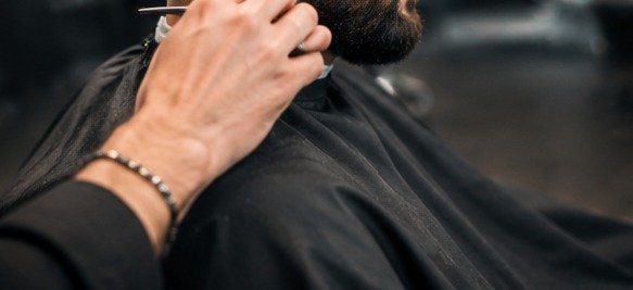 Finishing details on beard line
